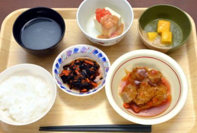 一冨士フードサービス株式会社の食事の画像